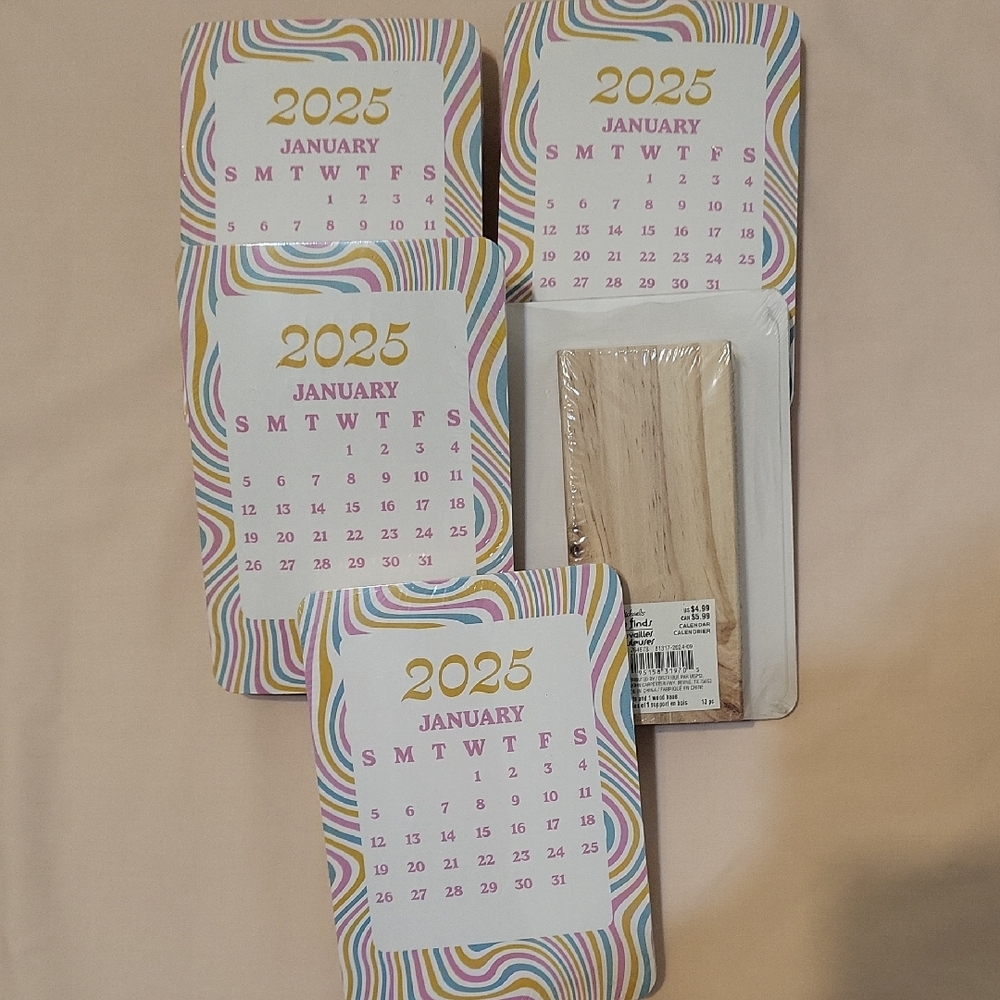 5 2025 Calendars With Wood Base